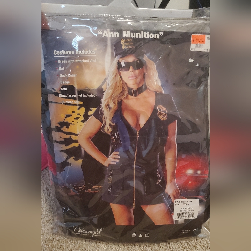 "Ann Munition" Halloween Costume  🎃 👻